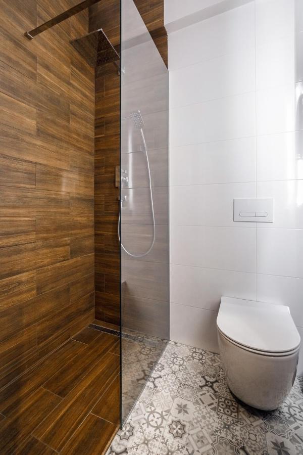 Apartment Royal On Hmelnytskogo 37 Lviv