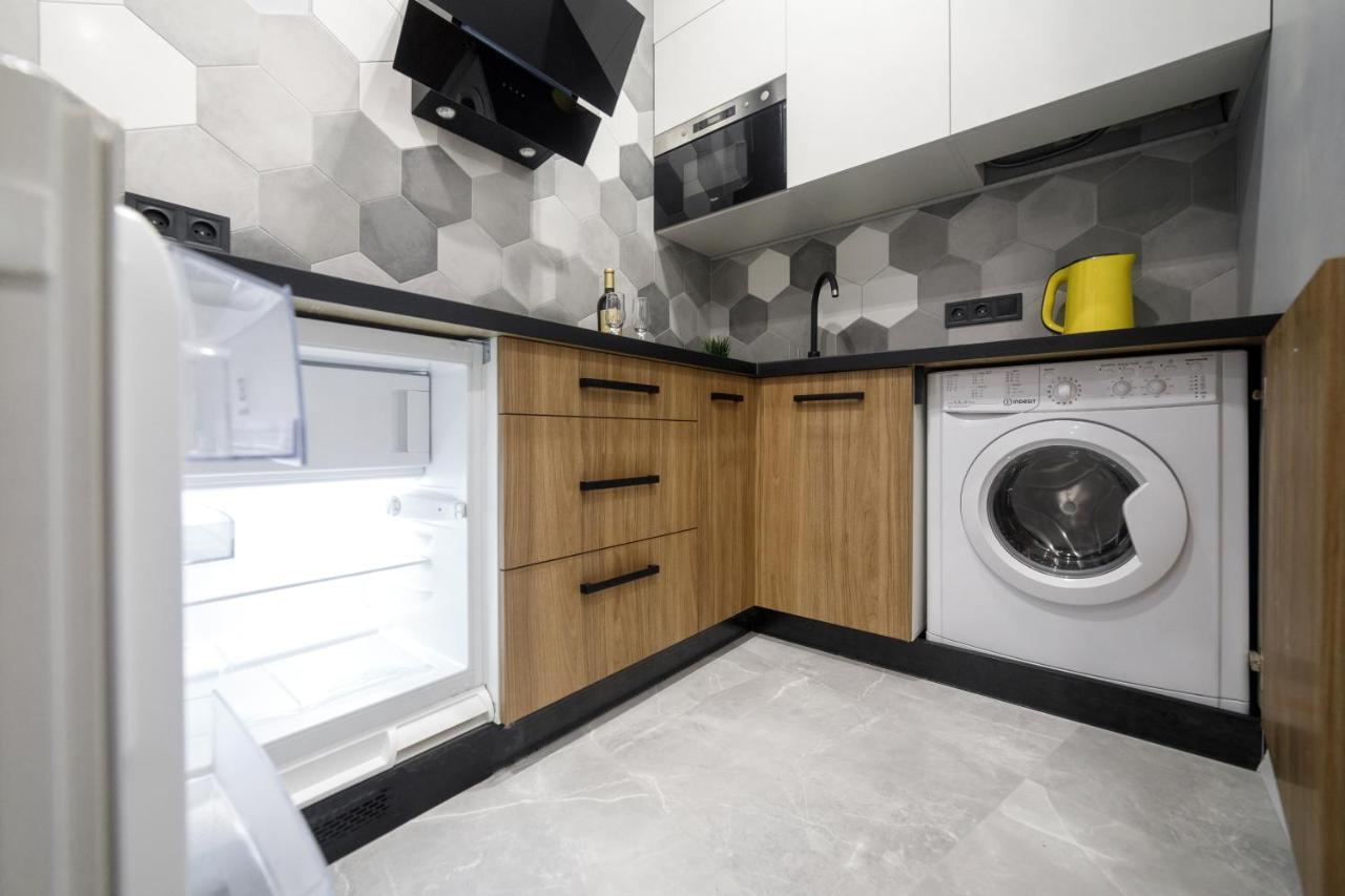 Apartment Royal On Hmelnytskogo 37 *
